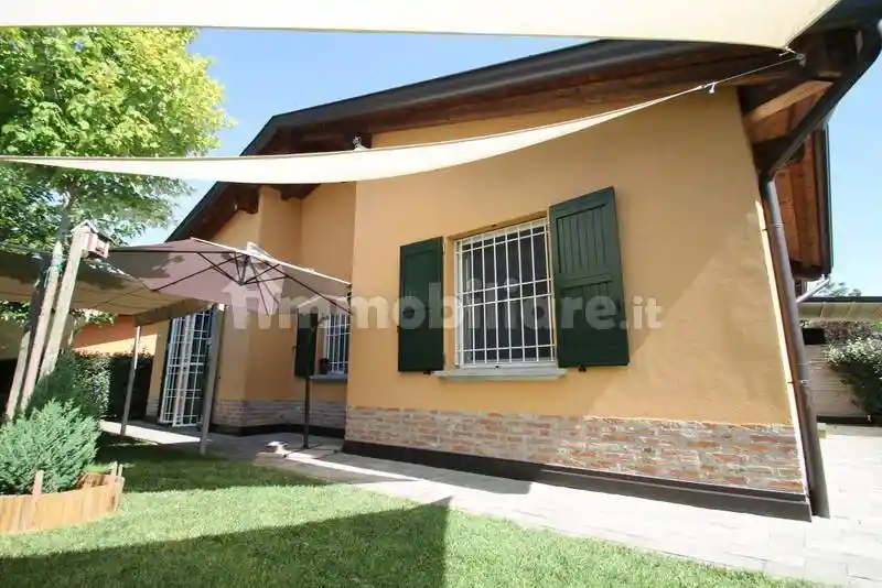 Villa in vendita a Valsamoggia
