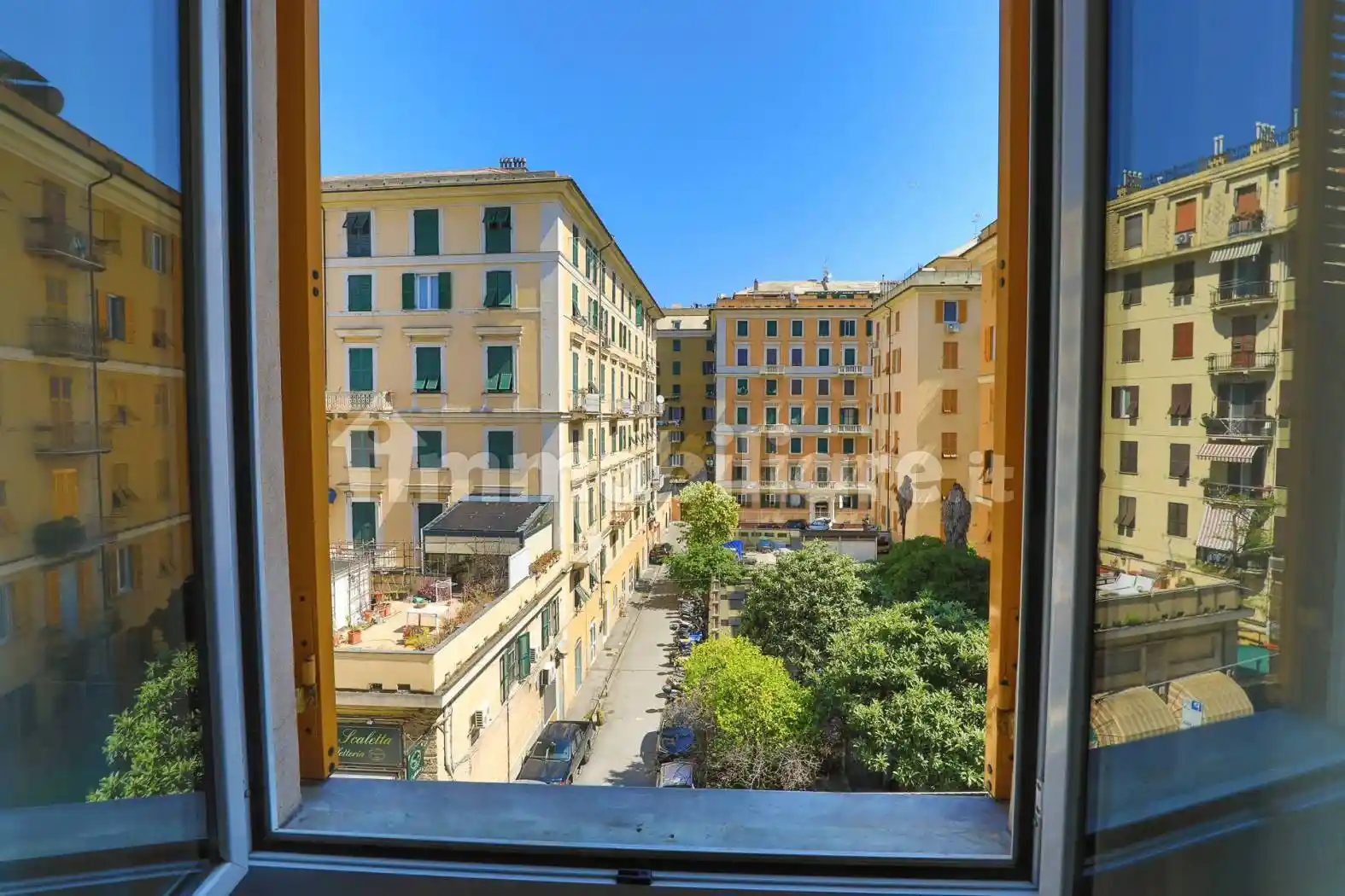 Appartamento in vendita a Genova