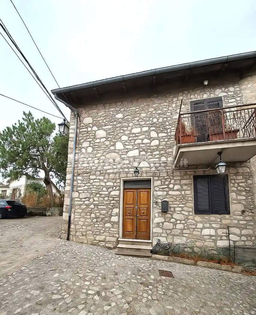 Casa indipendente in vendita a Cascia