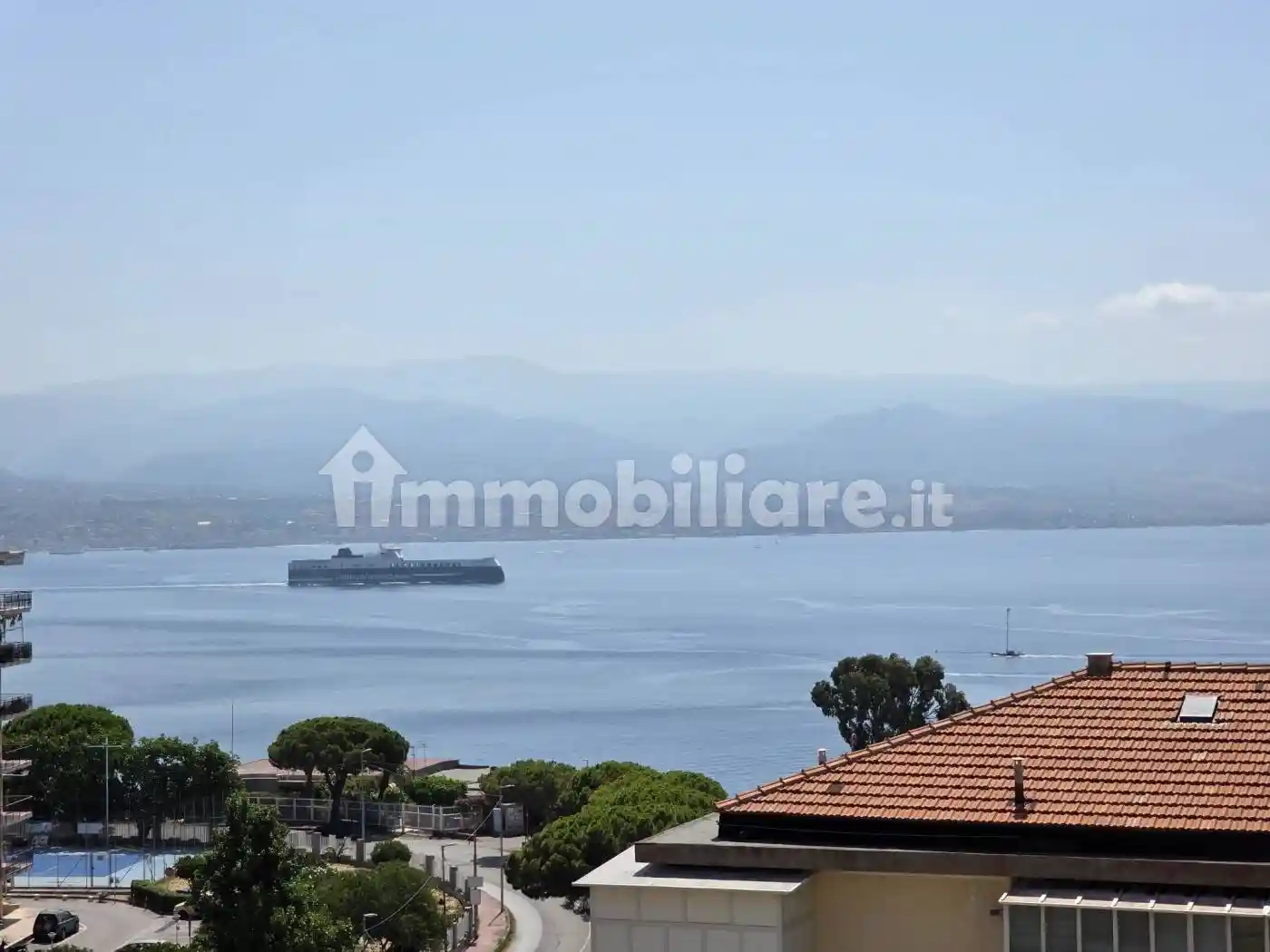 Palazzo - Edificio in vendita a Messina