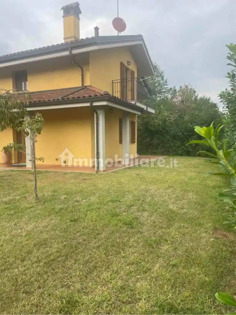 Villa in vendita a Rivara