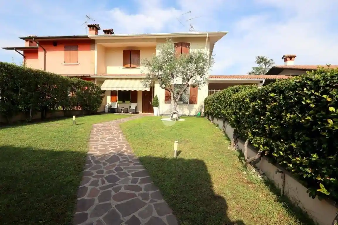 Villa in vendita a Montirone