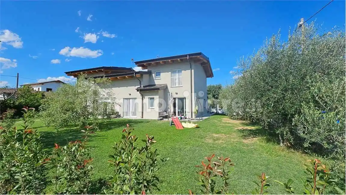 Villa in vendita a San Secondo di Pinerolo