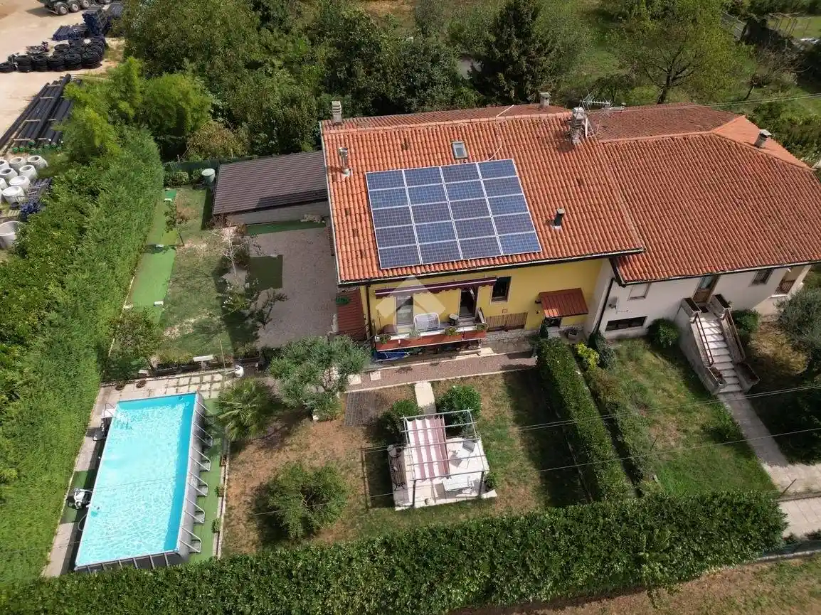 Villa in vendita a San Vito di Leguzzano
