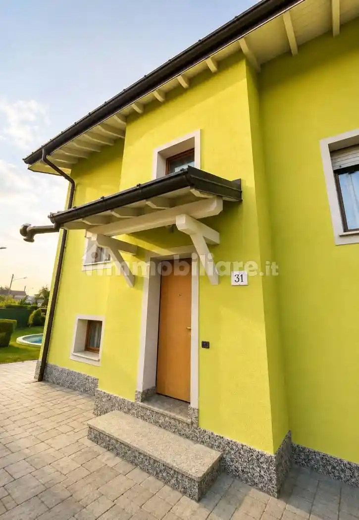Villa in vendita a Solbiate con Cagno