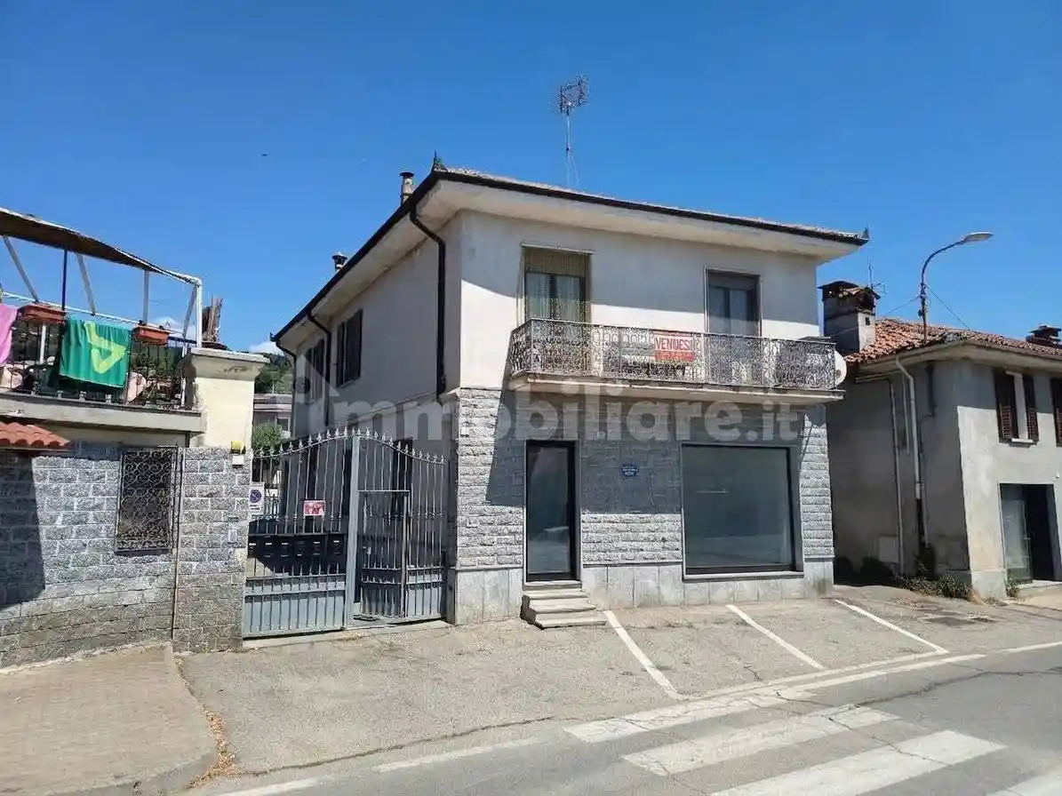 Appartamento in vendita a Pinerolo