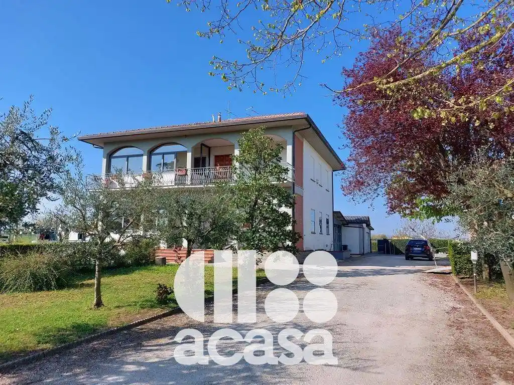 Casa indipendente in vendita a Cesenatico