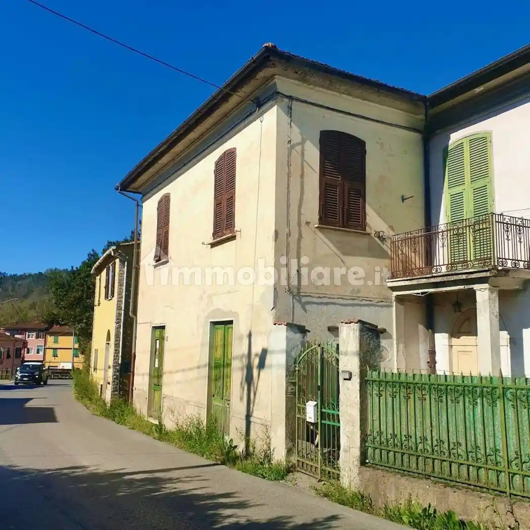 Appartamento in vendita a Borghetto di Vara