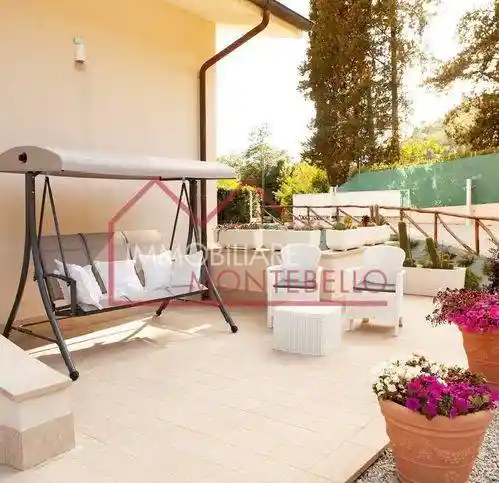 Villa in vendita a Camaiore