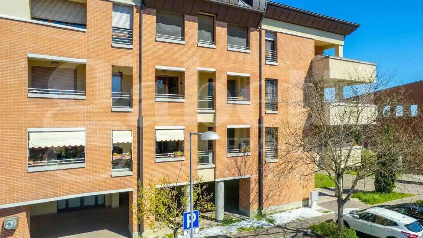 Appartamento in vendita a Zola Predosa