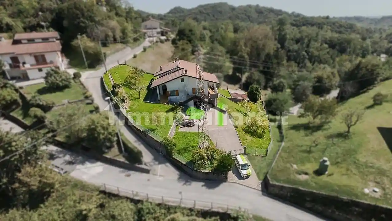 Villa in vendita a Castelnovo del Friuli