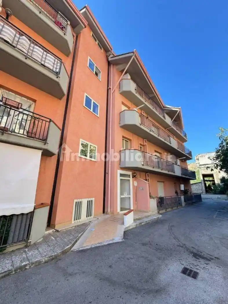 Appartamento in vendita a Palermo