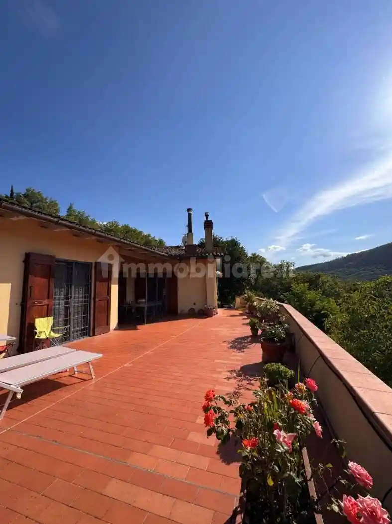 Villa in vendita a Vaiano