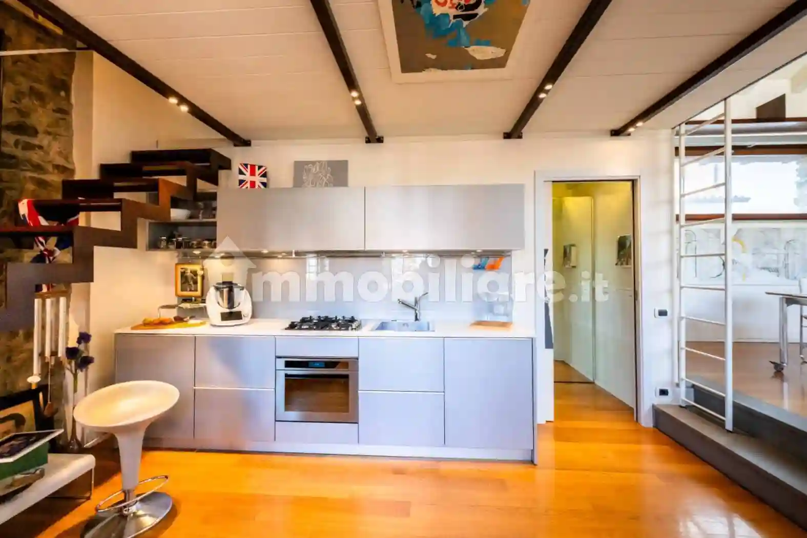 Loft - foto 3