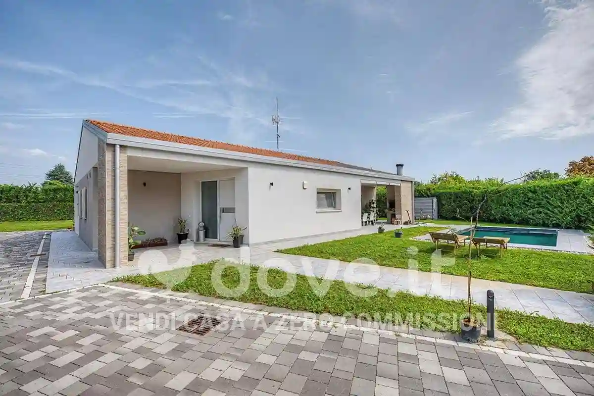 Villa - foto 2