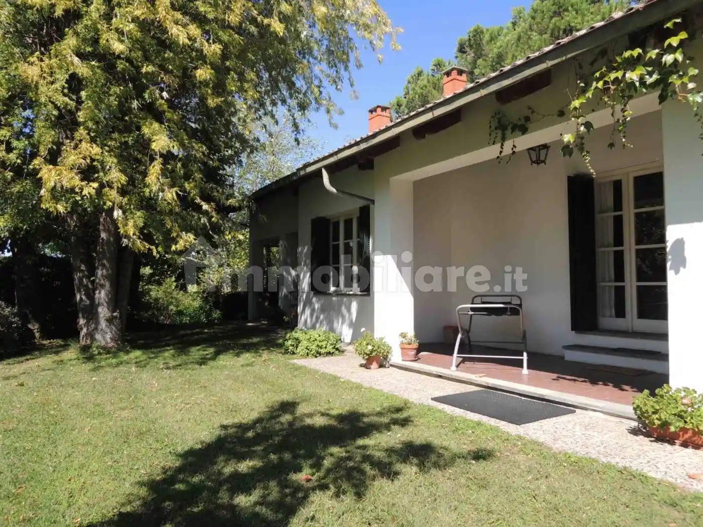 Villa in vendita a Bra