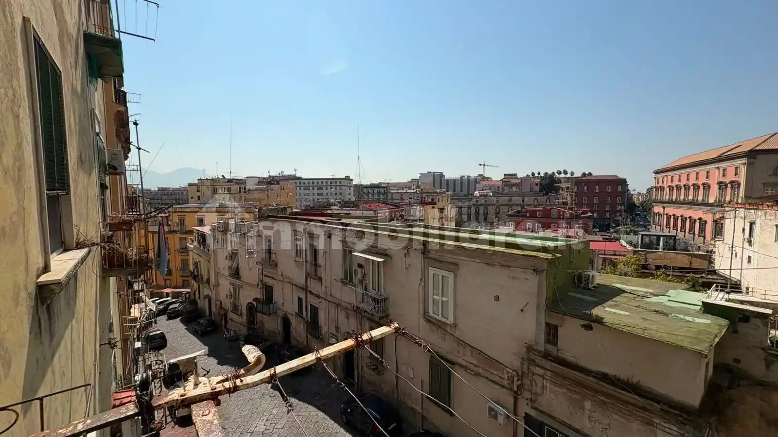 Appartamento in vendita a Napoli