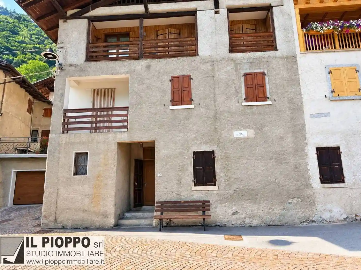Appartamento in vendita a Tre Ville