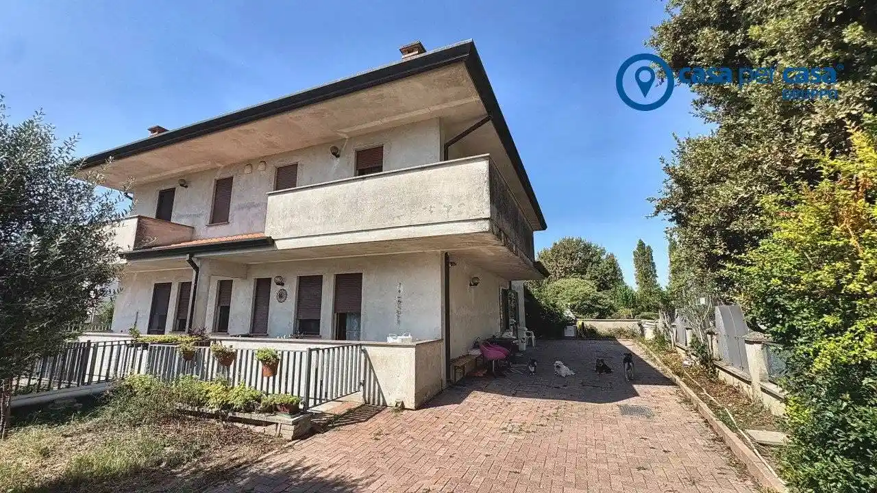 Villa in vendita a Rovigo