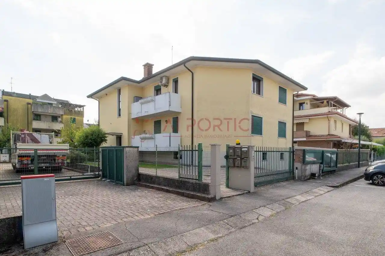 Appartamento in vendita a Brugine