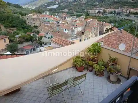 Rustico - Casale in vendita a Imperia