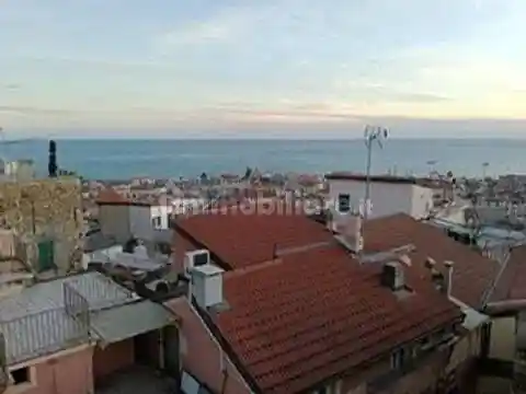 Appartamento in vendita a Sanremo