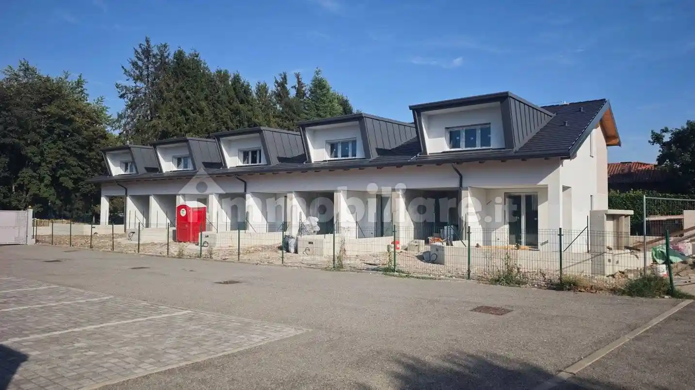 Villetta a schiera in vendita a Bulgarograsso