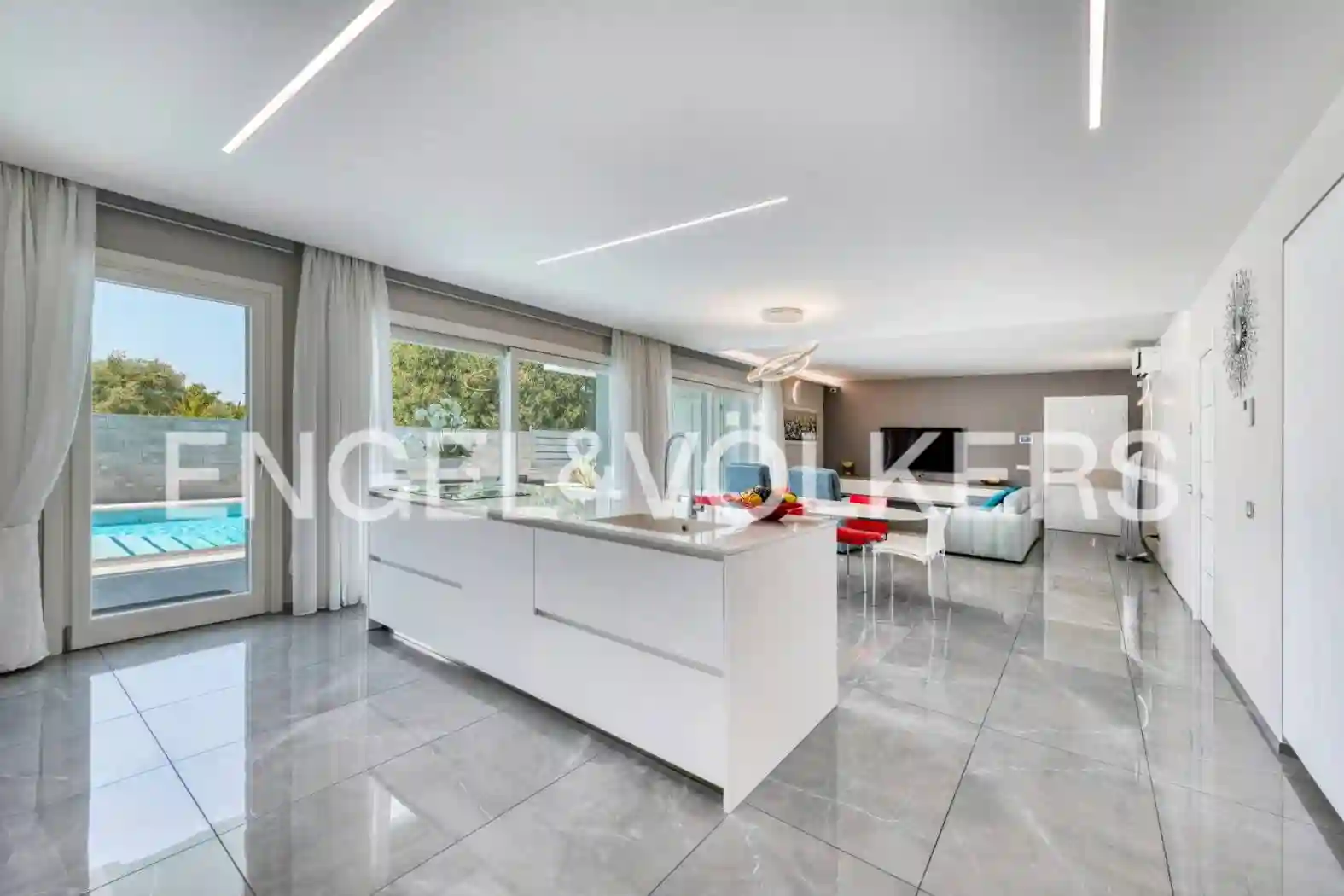 Villa - foto 3