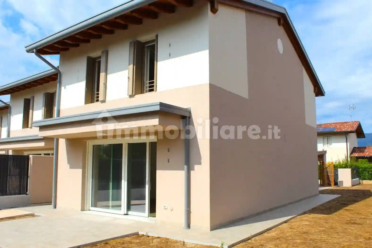 Villa - foto 2