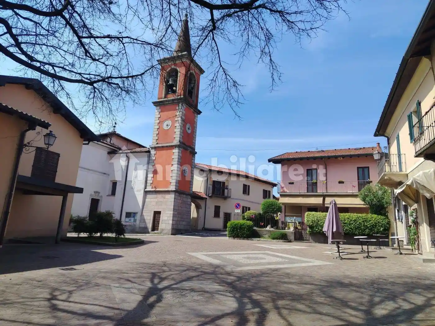 Appartamento in vendita a Galliate Lombardo
