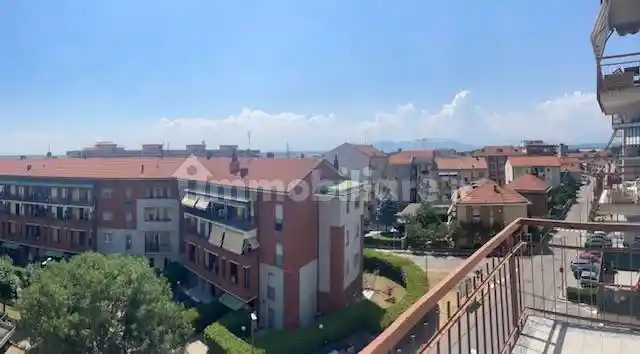 Appartamento in vendita a Beinasco