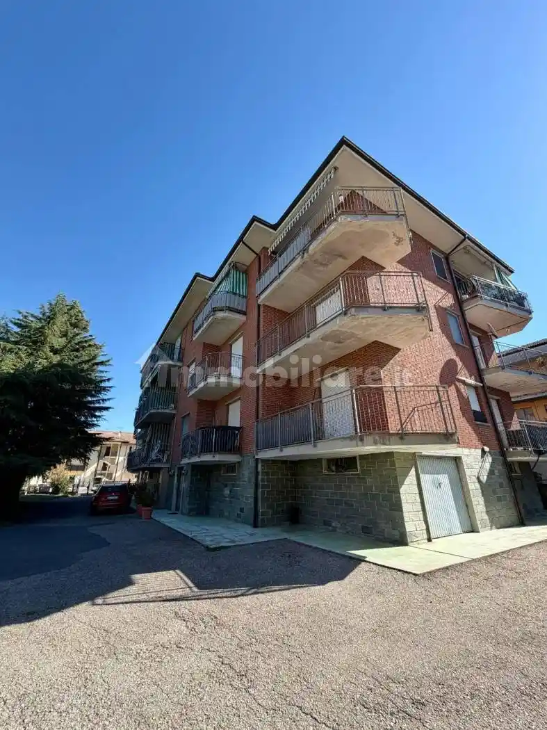 Appartamento in vendita a Castagnito