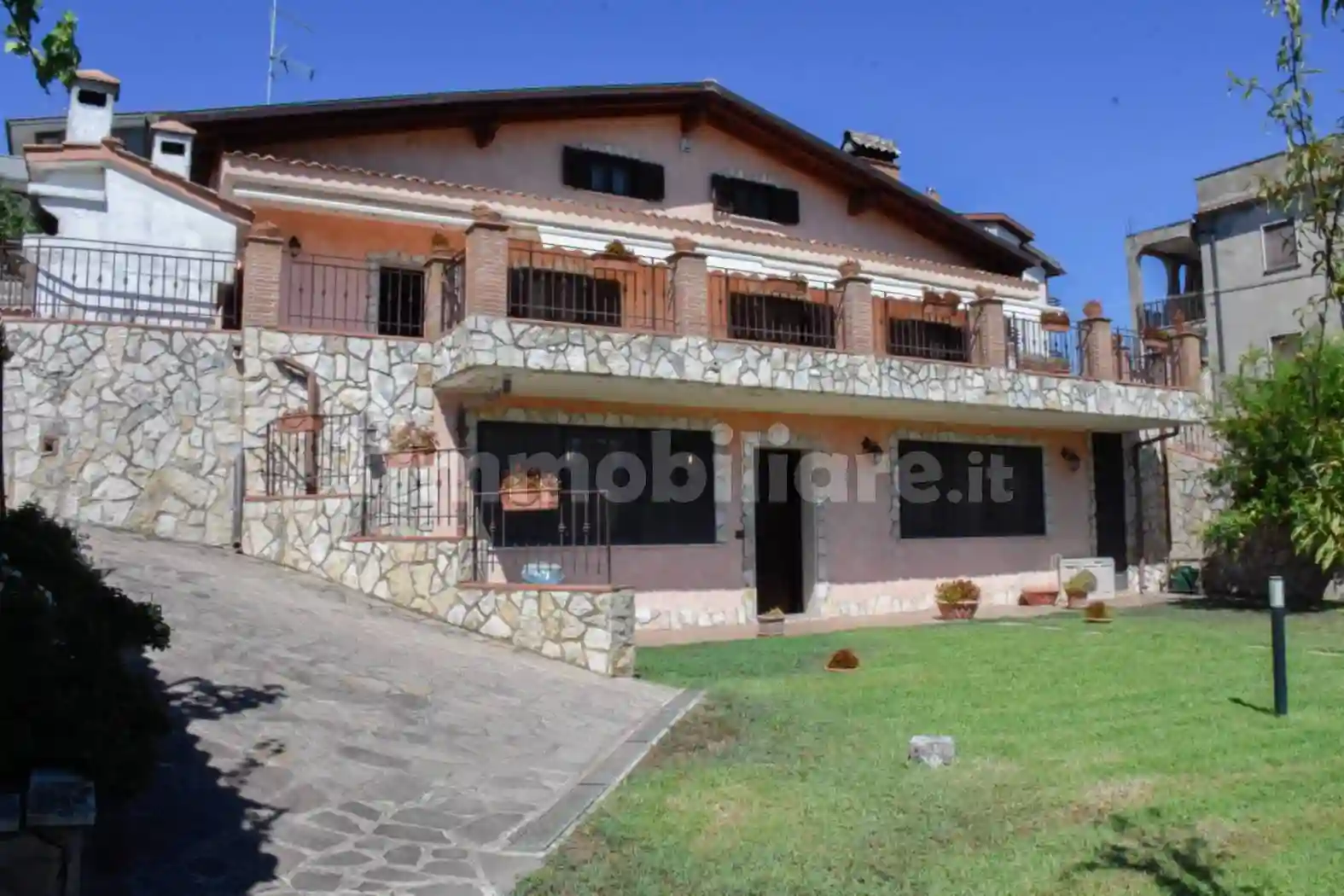 Villa - foto 3