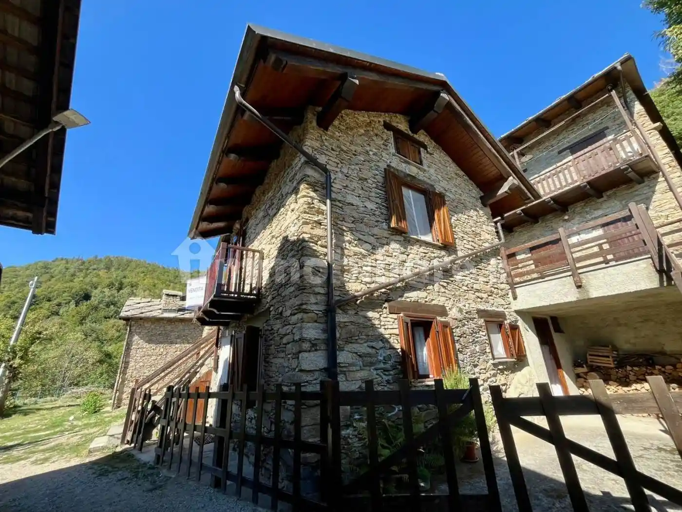 Casa indipendente in vendita a San Pietro Val Lemina