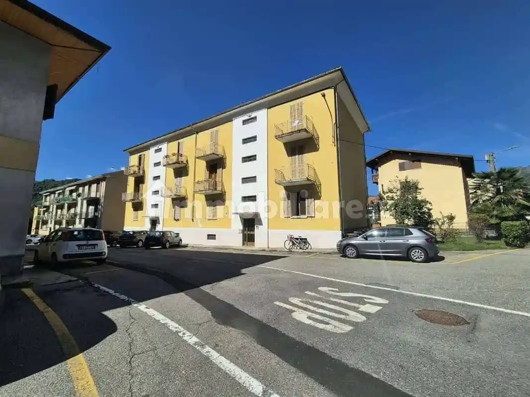 Appartamento in vendita a Varallo