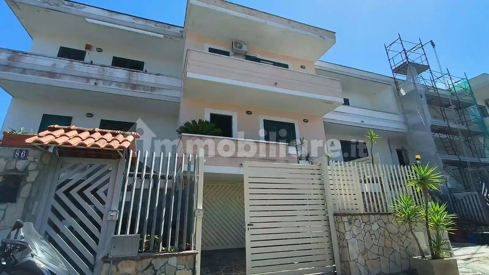 Villa in affitto a Pozzuoli