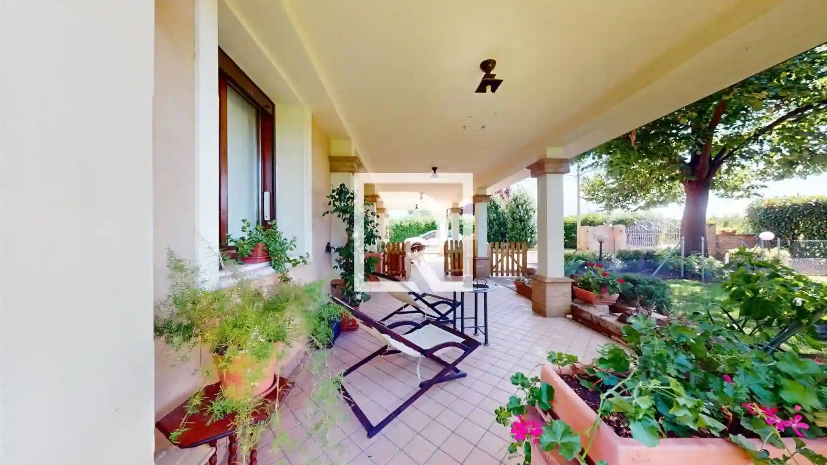 Villa - foto 2