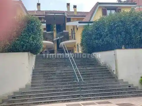 Appartamento in vendita a Guidonia Montecelio