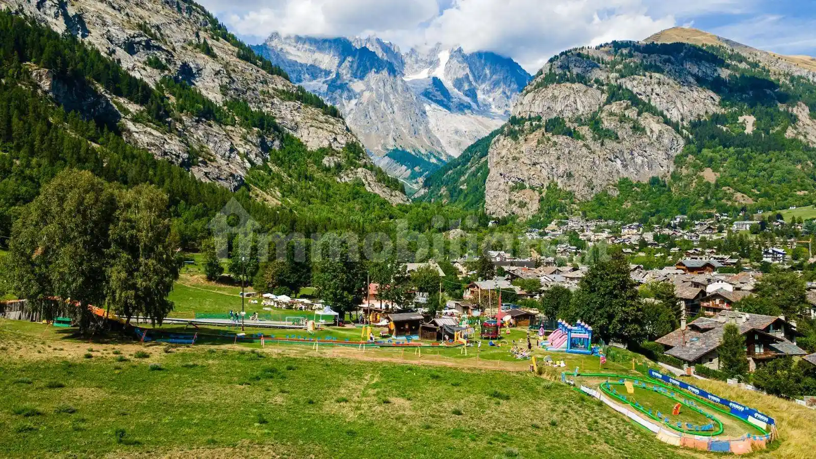 Appartamento in vendita a Courmayeur