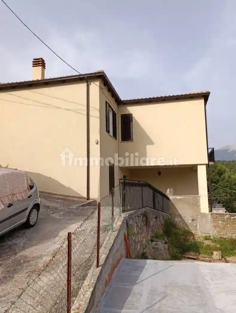 Casa indipendente - foto 2