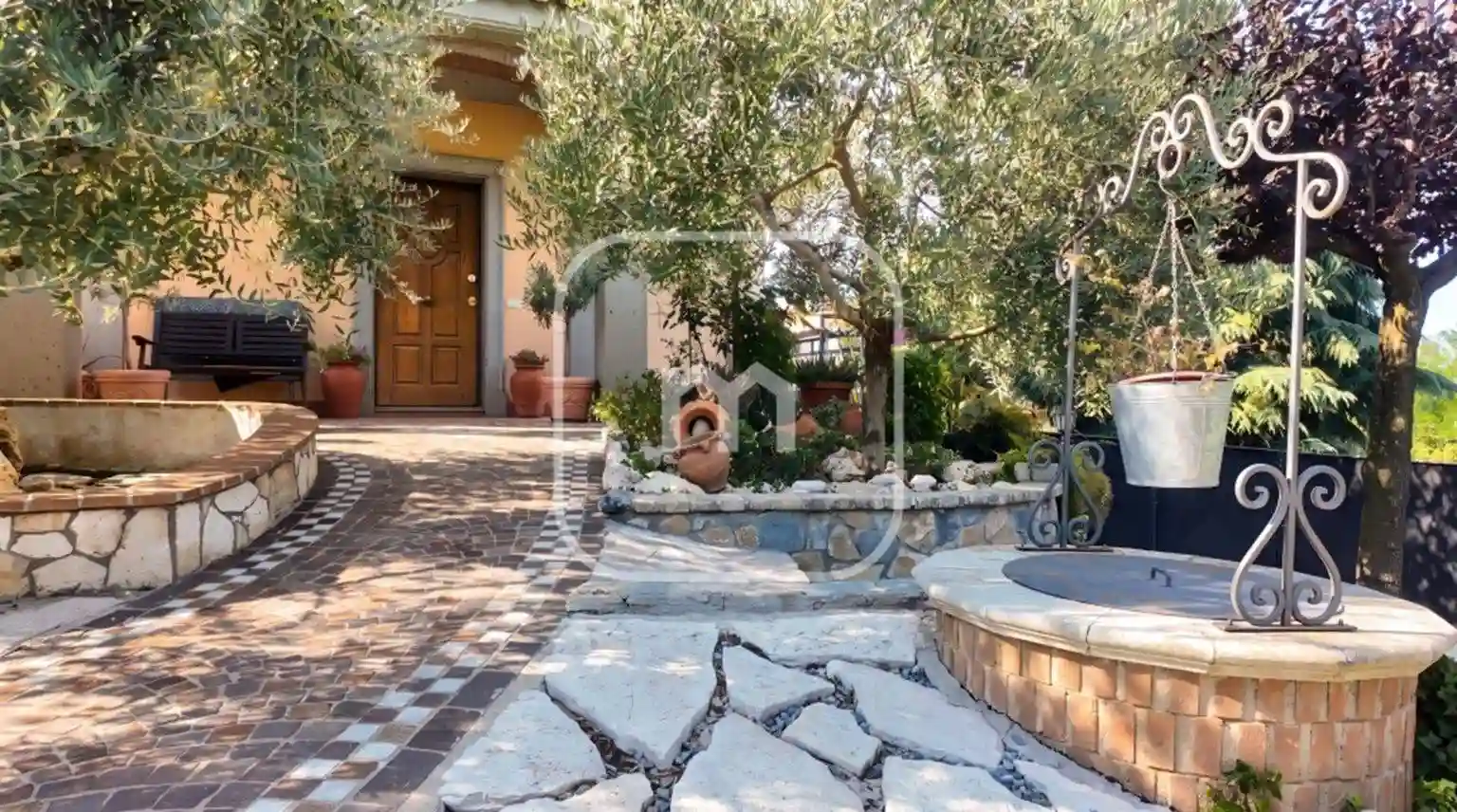 Villa - foto 2