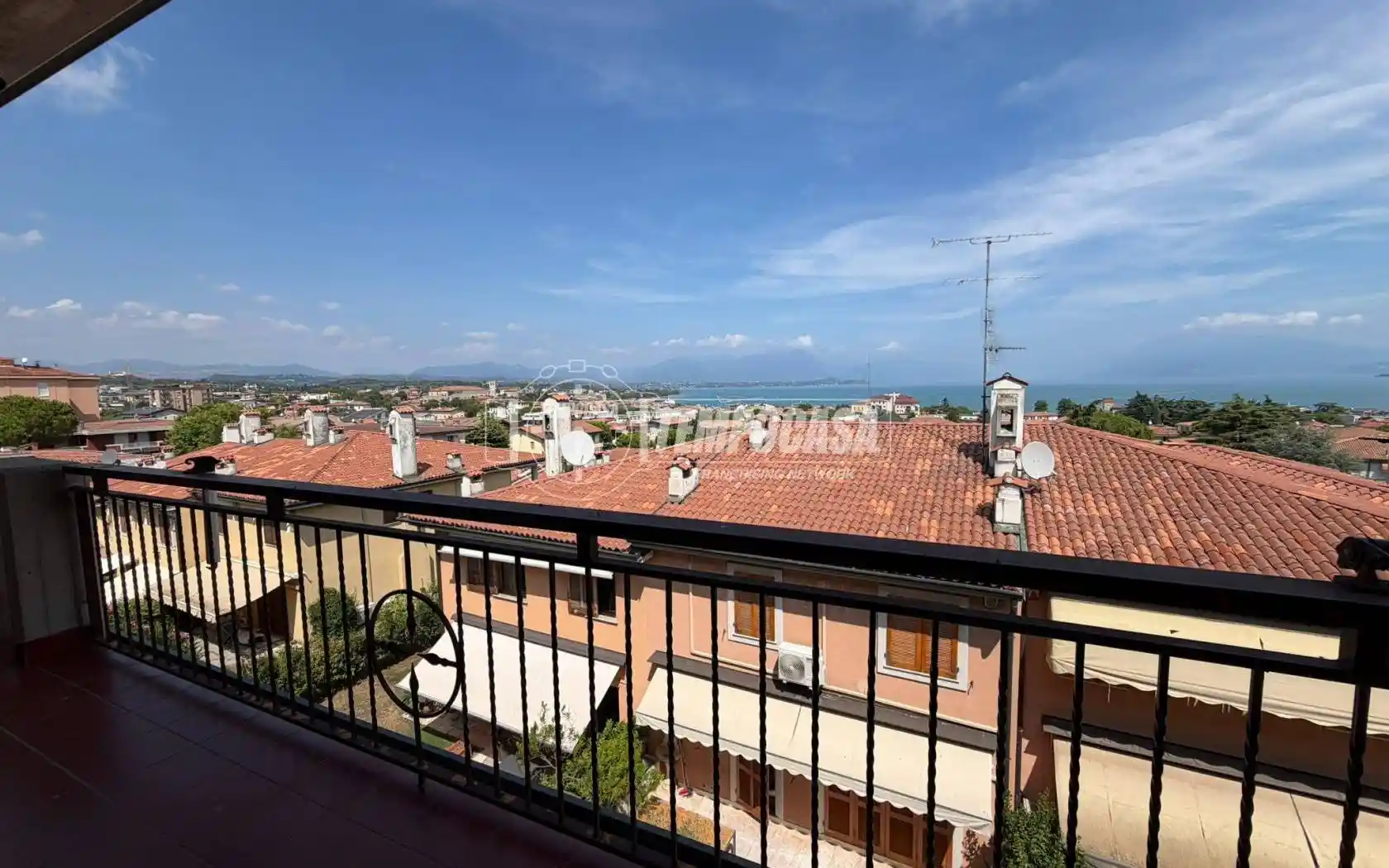 Villa in vendita a Desenzano del Garda