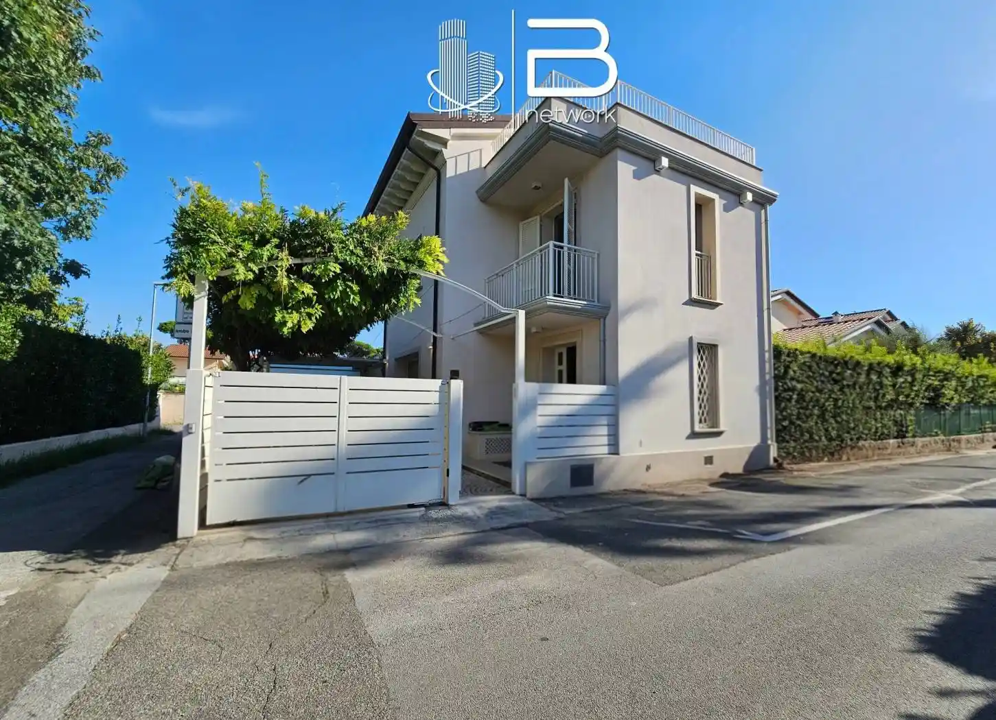 Villa in vendita a Forte dei Marmi