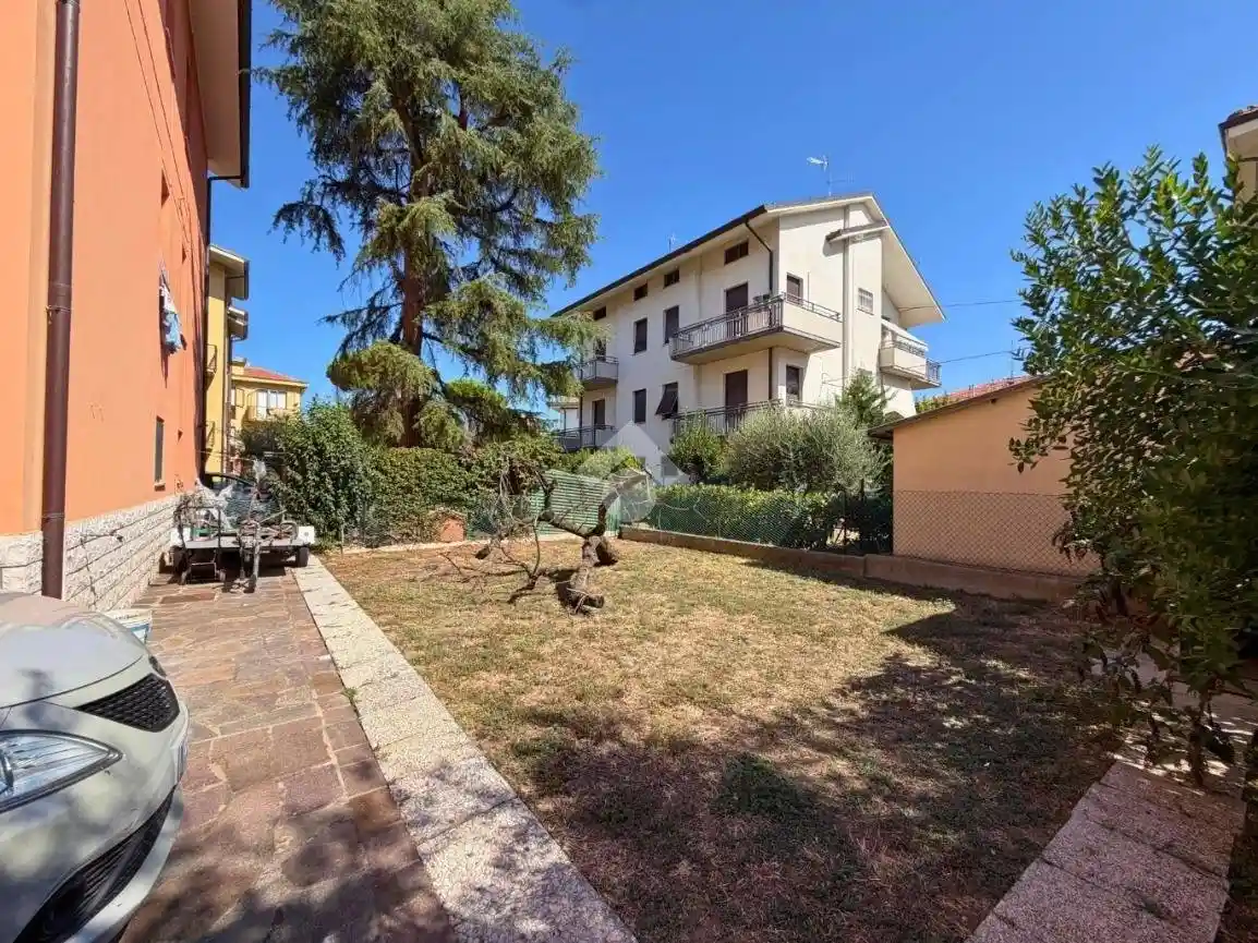 Villa in vendita a Pesaro