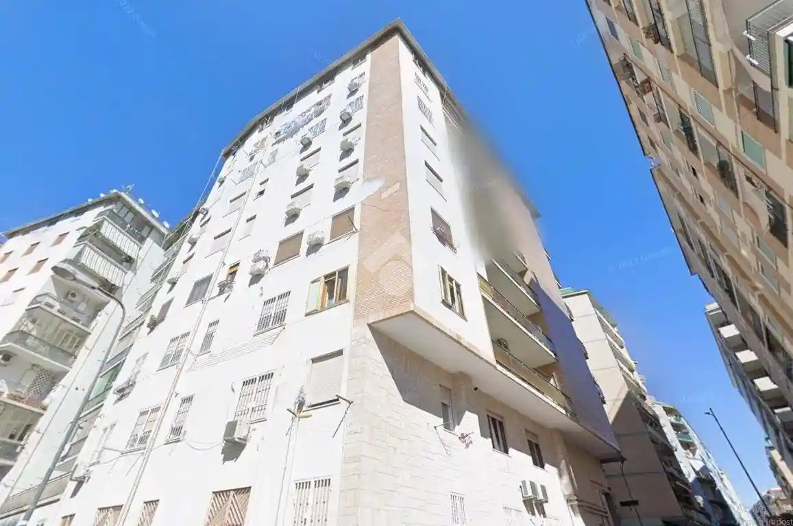 Appartamento in affitto a Napoli