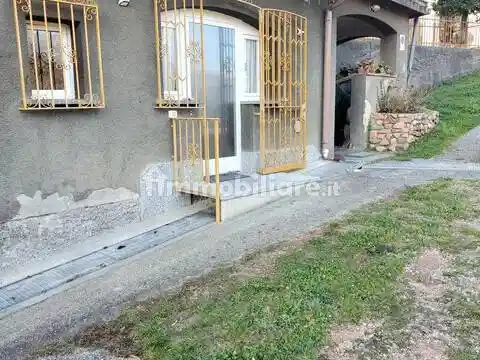 Appartamento in vendita a Cuasso al Monte