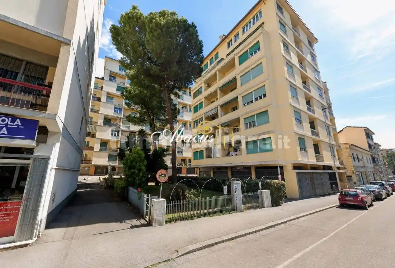 Appartamento in affitto a Firenze