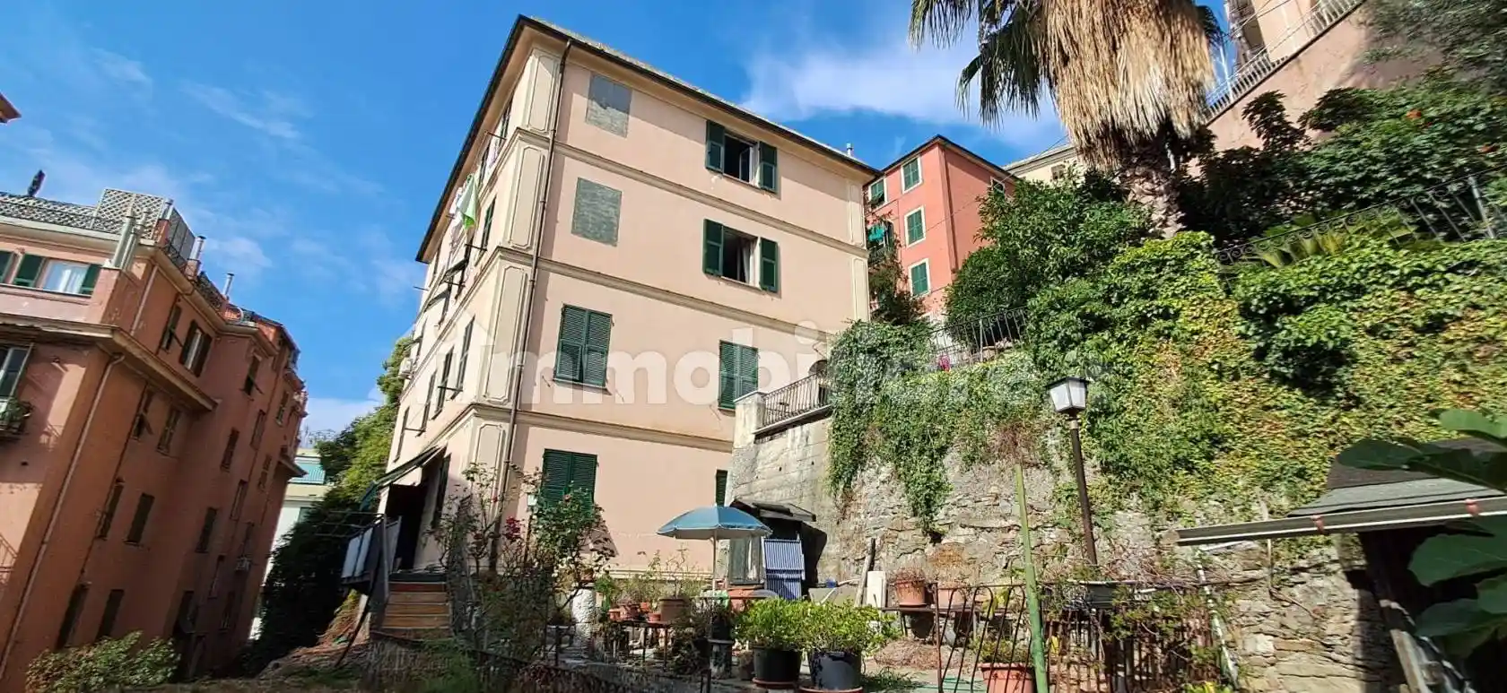 Appartamento in vendita a Genova