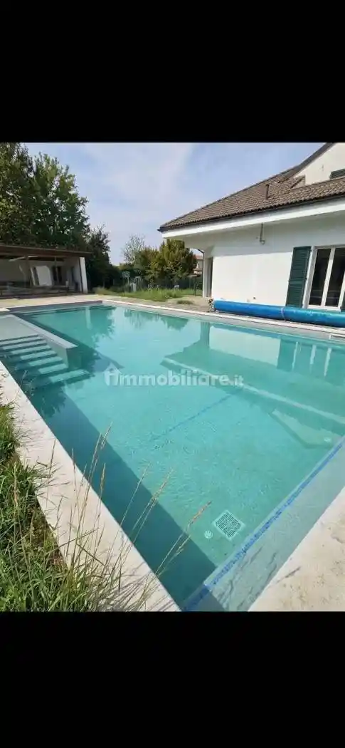 Villa in vendita a Alluvioni Piovera