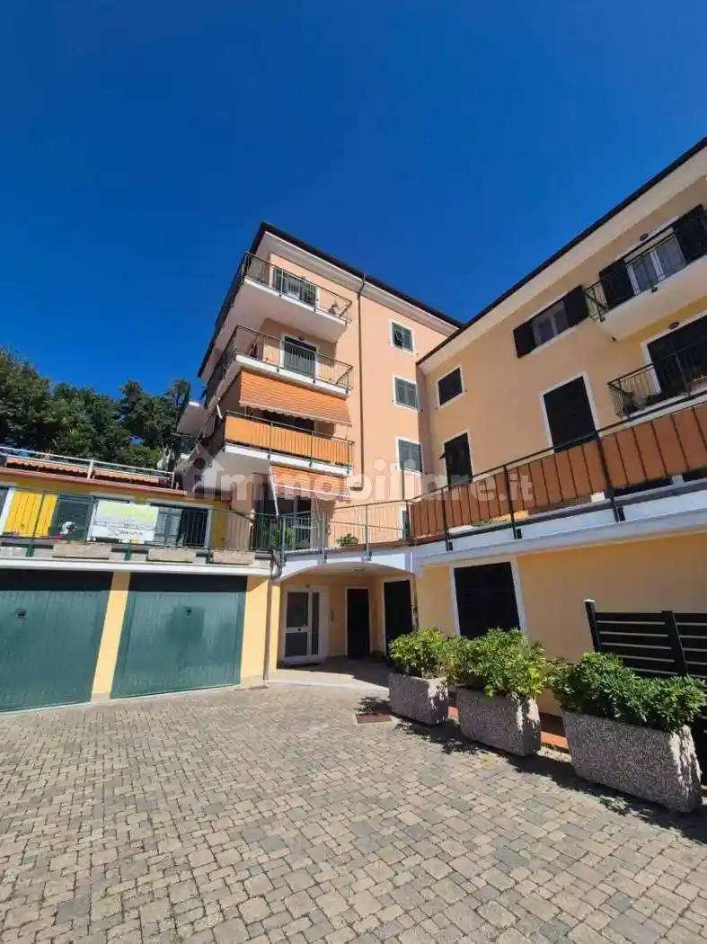 Appartamento in vendita a Casarza Ligure